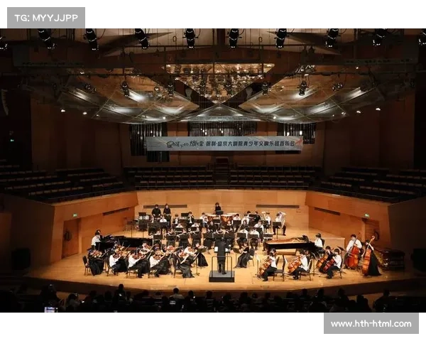 欧冠主题音乐会在米兰举行,交响乐团演绎经典旋律 欧冠主题音乐会在米兰举行,交响乐团演绎经典旋律